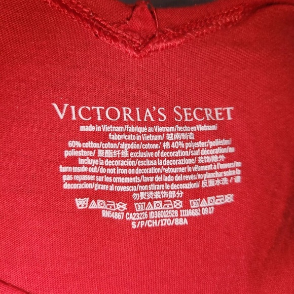 Victoria's Secret Red Long sleeve Angel night shirt sz: S - Picture 3 of 5